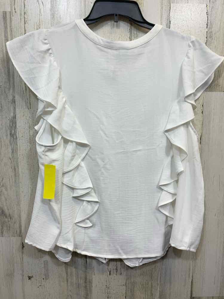 PRE-OWNED A NEW DAY/RUFFLE DESIGN BUTTON-DOWN FLUTTER SLEEVE