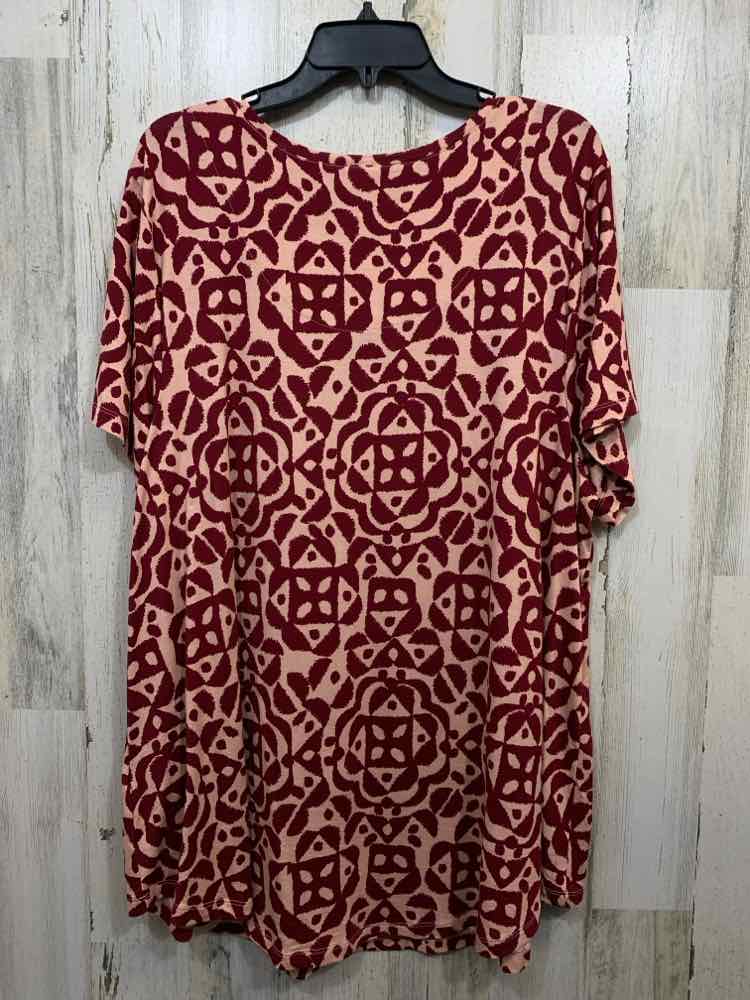 NWT JM COLLECTION Size 3X PLUS SIZES CORAL/BURGUNDY ABSTRACT TOP