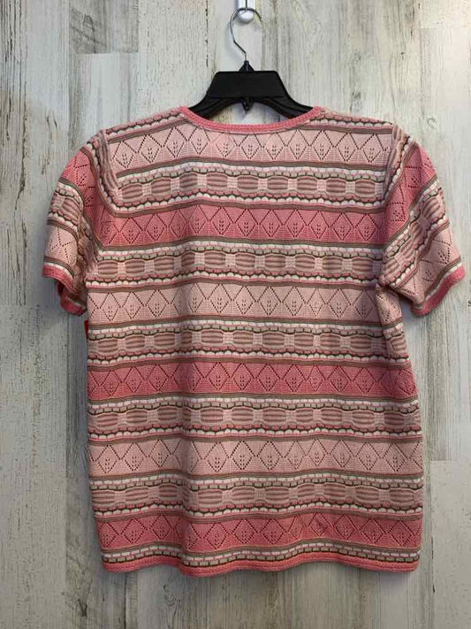 ALFRED DUNNER Tops Size M PINK/TAN Stripe SHORT SLEEVES Sweater