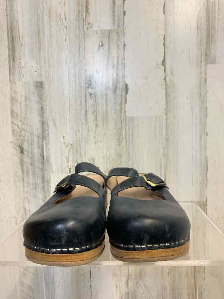 PRE-OWNED DANSKO SHOES Shoe Size 8.5 Navy LEATHER Solid CLOG Shoes/DARK NAVY SLI
