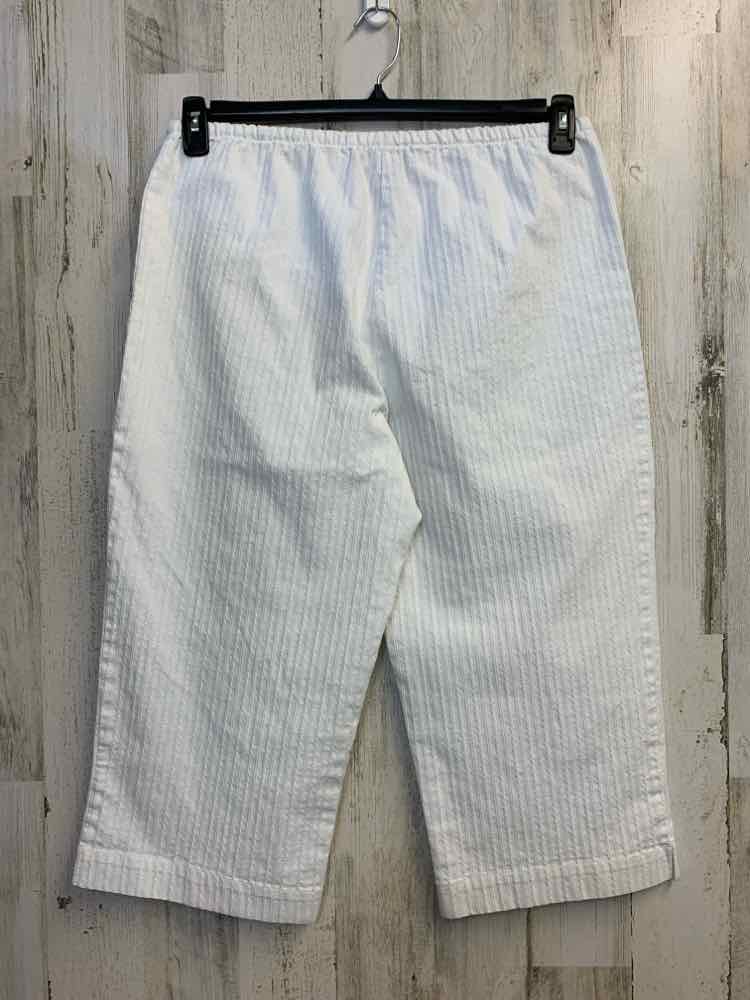 PRE-OWNED Size L DENIM & CO BOTTOMS White Solid CAPRI CAPRI