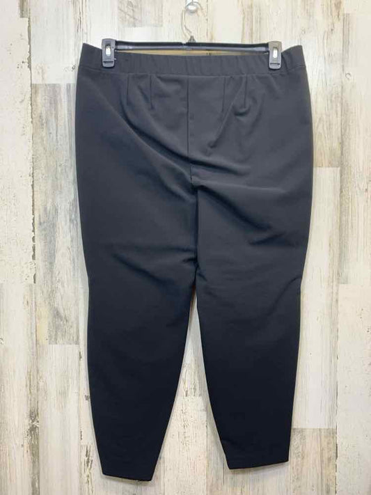 PRE-OWNED Size 20 LANE BRYANT BOTTOMS Black Solid PANTS Pants/BLACK STRAIGHT LEG