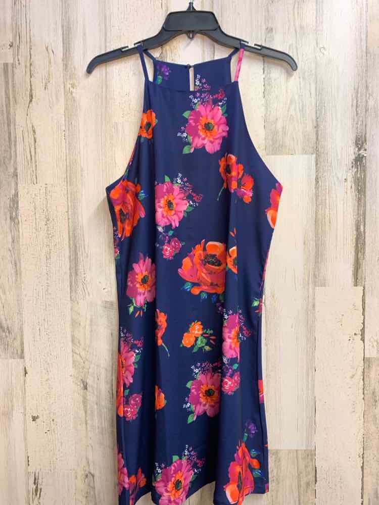 PRE-OWNED Dresses and Skirts Size L Navy Floral HALTER Dress
