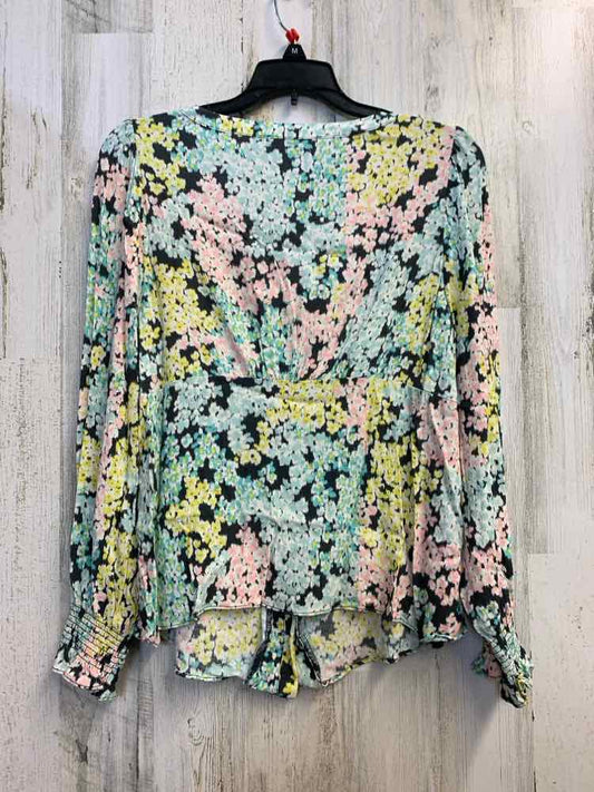 PRE-OWNED LOFT Tops Size PL BLU/YLW Floral LONGSLEEVE TOP