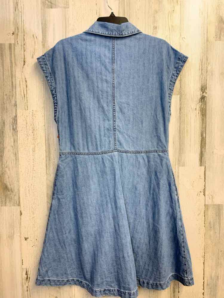 NWT UNIVERSAL THREADS Dresses and Skirts Size S Blue Denim DOLMAN Dress