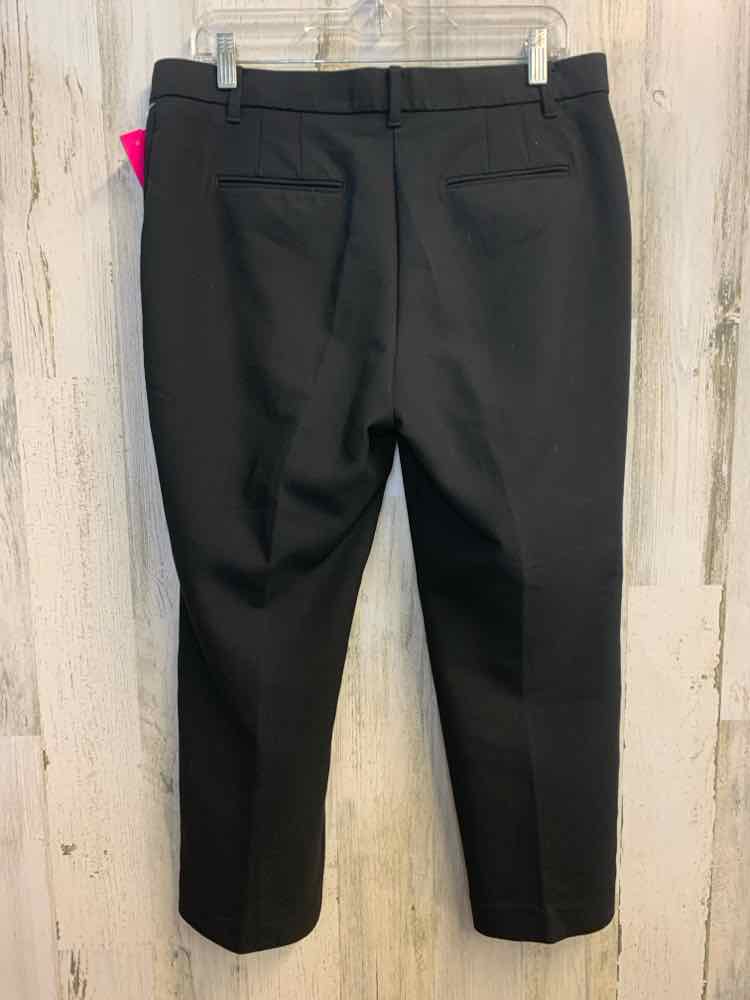 PRE-OWNED Size 10P ANN TAYLOR BOTTOMS Black Solid PANTS Pants/BLACK PANTS. CLAPS
