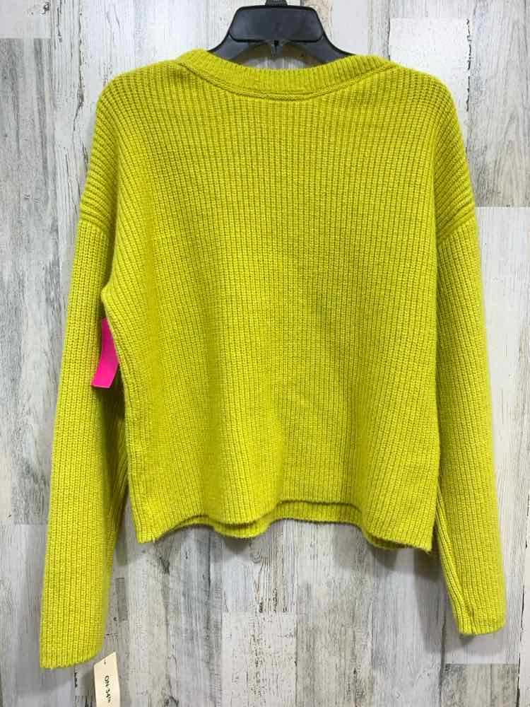 NWT ON 34TH Size M LIME GREEN RIB KNIT LONG SLEEVES/CREW NECK SWEATER