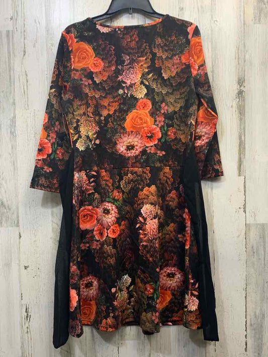 PRE-OWNED TAMSY Dresses and Skirts Size S FALL COLORS ROSES A-LINE Dress/A-LINE