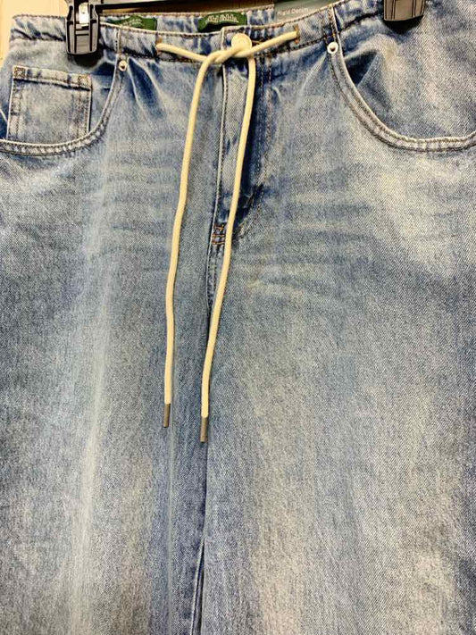 NWT Size XS WILD FABLE BOTTOMS Blue Denim Jeans/LOW-RISE WIDE LEG DENIM