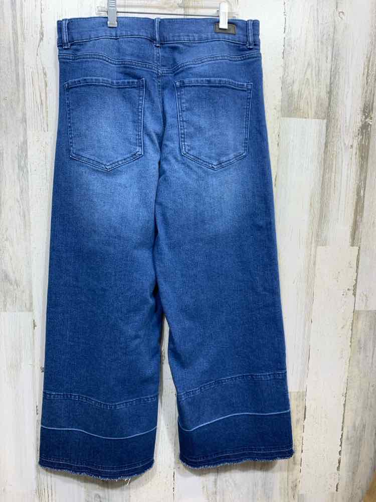 PRE-OWNED SOFIA JEANS Size 12 BOTTOMS WIDE-LEGGED DENIM SOFIA JEANS