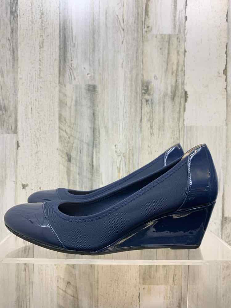 NWT LIFE STRIDE SHOES Shoe Size 10 Navy Shoes/PUMP STRETCH SIDE