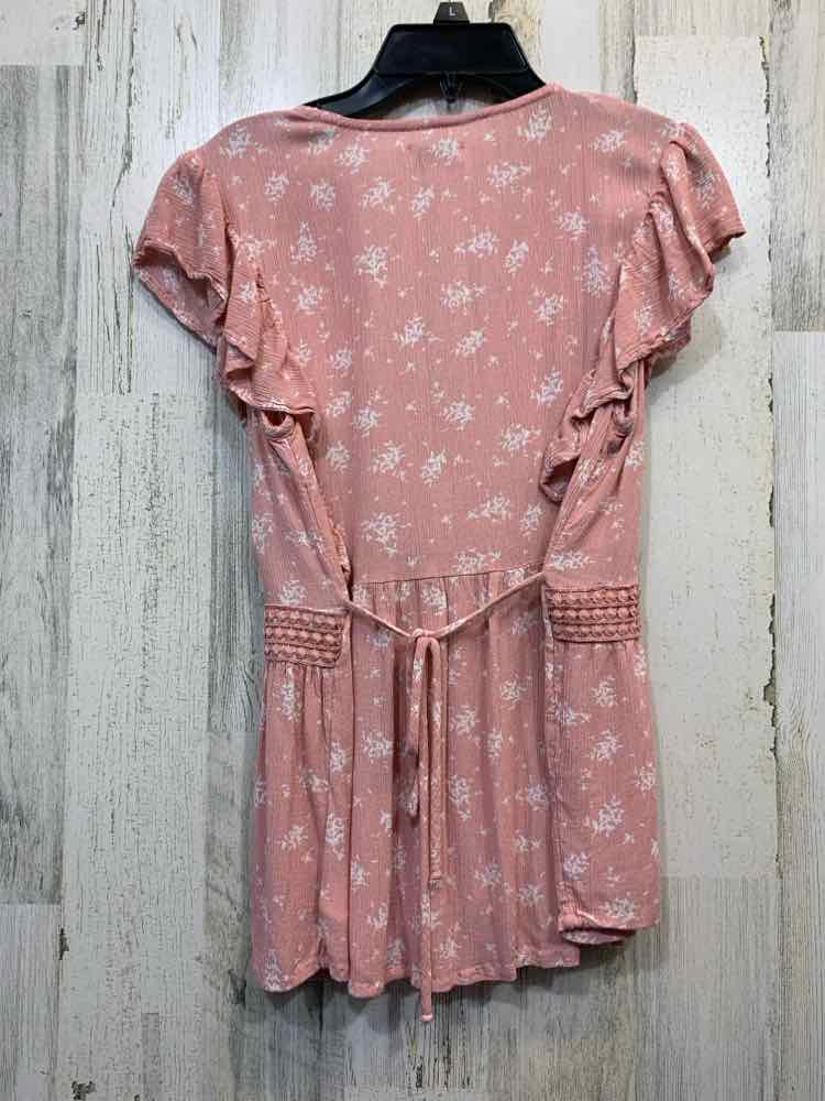 PRE-OWNED TRUE CRAFT Tops Size M BLUSH/WHITE RUFFLE Blouse/BLUSH/WHITE FLORAL PA