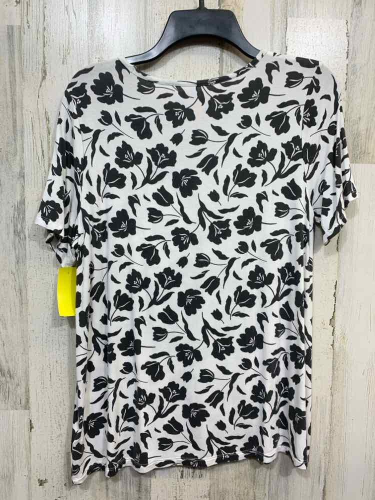 PRE-OWNED OLD NAVY/JERSEY KNIT CREW NECK SHORT-SLEEVE TEE