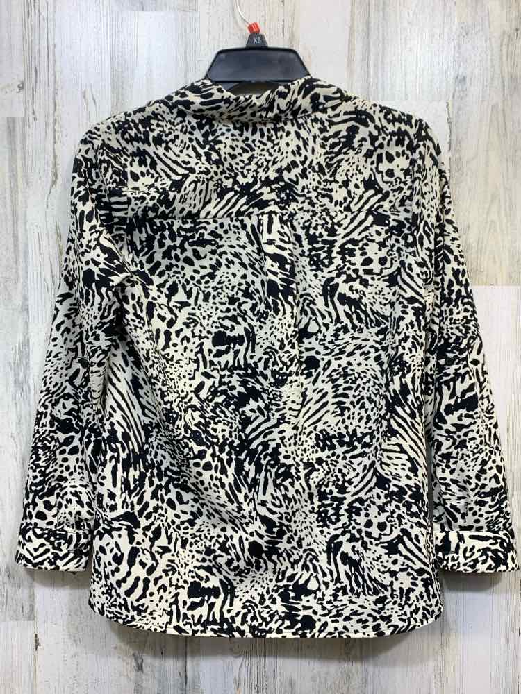 PRE-OWNED NOTATIONS Tops Size PM BEIGE/BLACK ZEBRA/CHEETAH BUTTON UP TOP