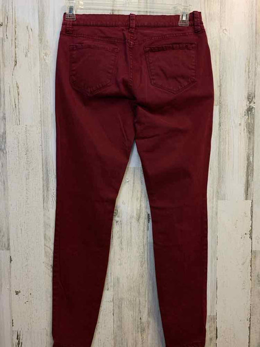 PRE-OWNED Size 6 JCP BOTTOMS Burgundy Pants/SKINNY LEG