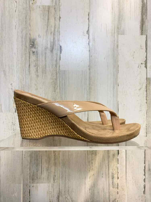 NWT STYLE & CO SHOES Shoe Size 10 Tan WEDGE Shoes