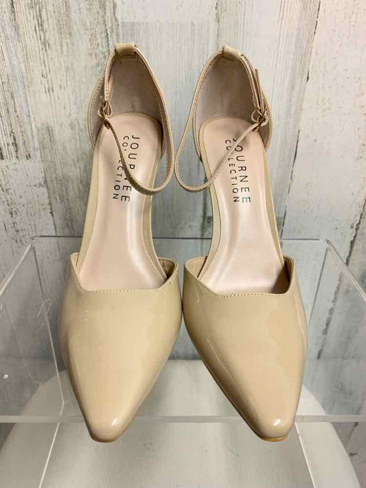 NWT JOURNEE COLLECTION SHOES Shoe Size 7.5 NUDE PATENT LEATHER STILETTO Shoes