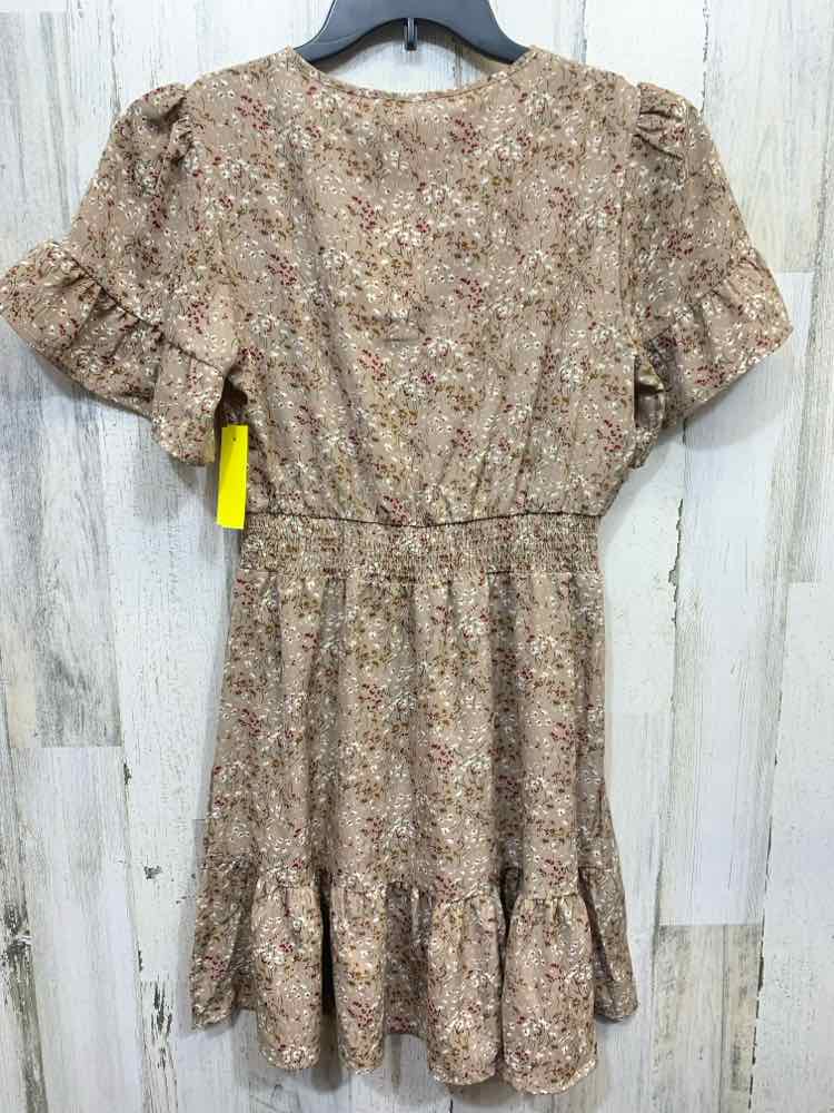 NWT PRETTYGARDEN Dresses and Skirts Size M APRICOT Polyester Blend Floral Dress
