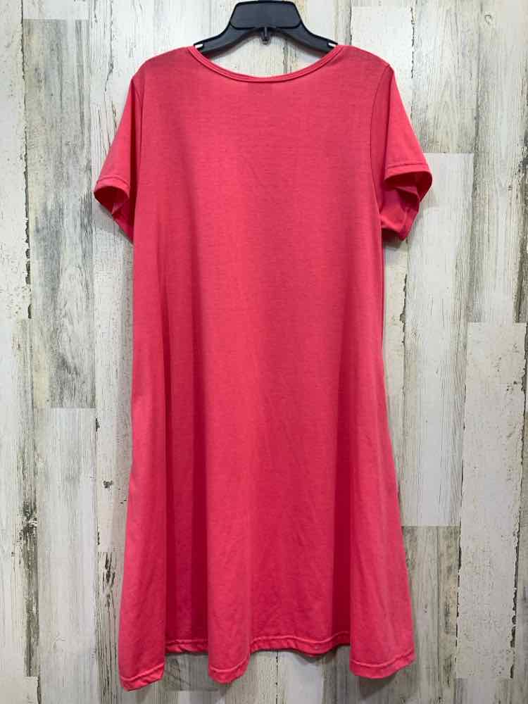 PRE-OWNED LULA ROE Dresses and Skirts Size M Pink Solid SHIRT DRESS Dress/PINK S