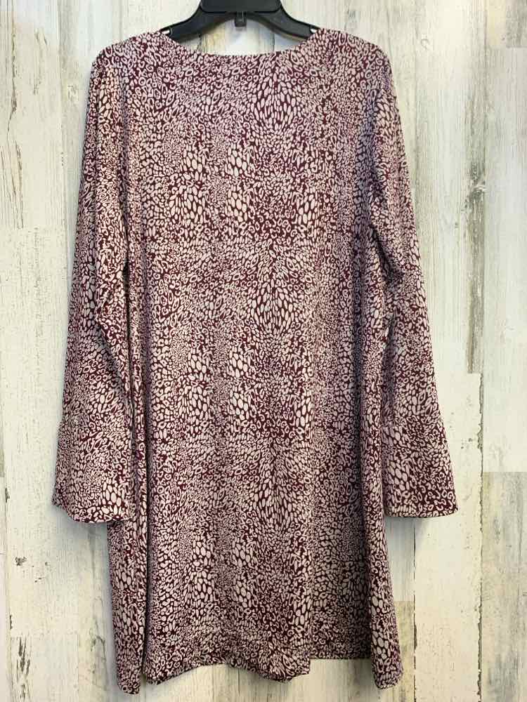 PRE-OWNED LA MER LUXE Dresses and Skirts Size XL WHT/BURG ABSTRACT Dress