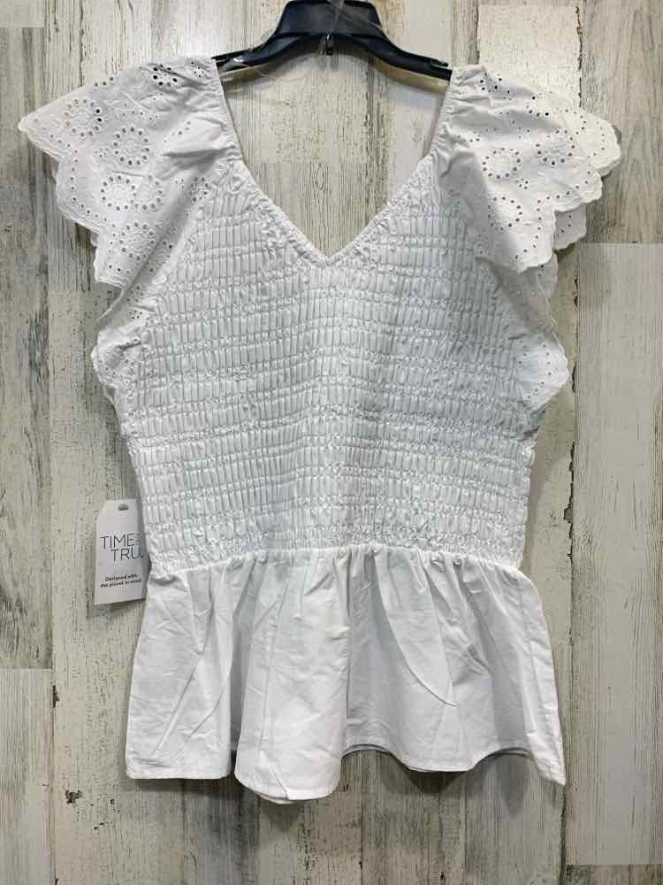 NWT TIME & TRU Tops Size XL White RUFFLE SLEEVE TOP/SLEEVELESS W/RUFFLE DETAIL