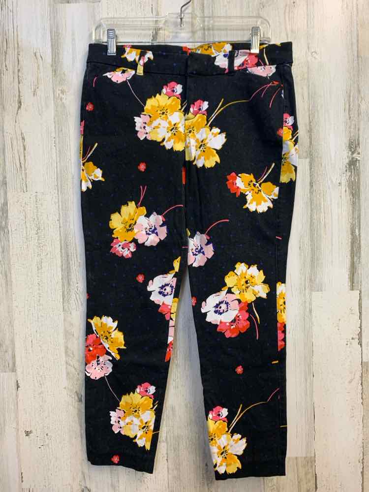 PRE-OWNED Size 10 OLD NAVY BOTTOMS BLCK/YELLOW/WHITE/RED/PINK Floral PIXIE Pants