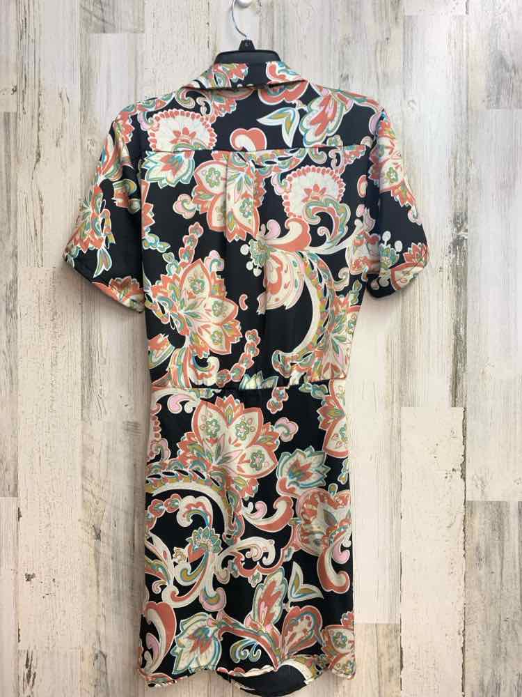 PRE-OWNED ENTRO Dresses and Skirts Size L BLK/MULTI-COLOR Floral Dress/WRAP DRES
