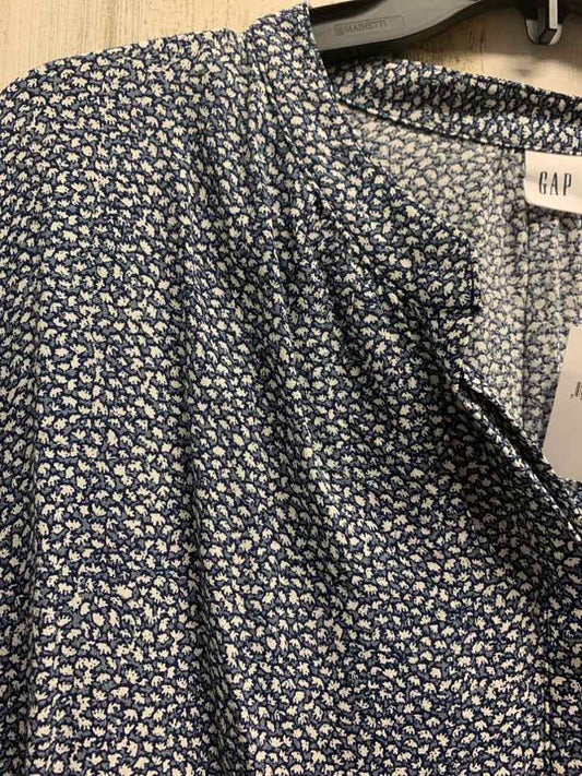 NWT OLD NAVY Tops Size XL BLU/WHT LEAVES LONG SLEEVES TOP