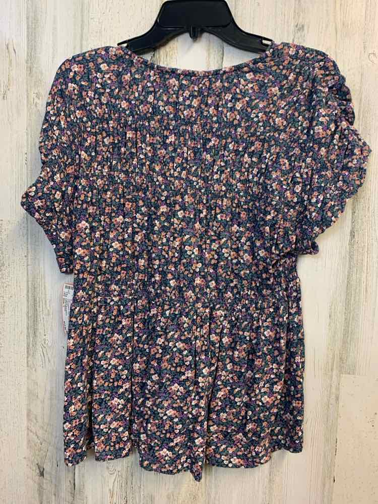 PRE-OWNED LUCKY BRAND Tops Size L Navy Floral SHORT SLEEVES TOP