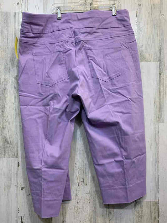 PRE-OWNED Size 18W RUBY RD BOTTOMS LILAC Solid CAPRI Pants