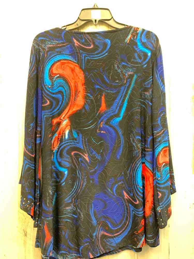 NEW DIRECTIONS Tops Size L BLK/BLU/RED SWIRLS FLARE SLEEVE TOP