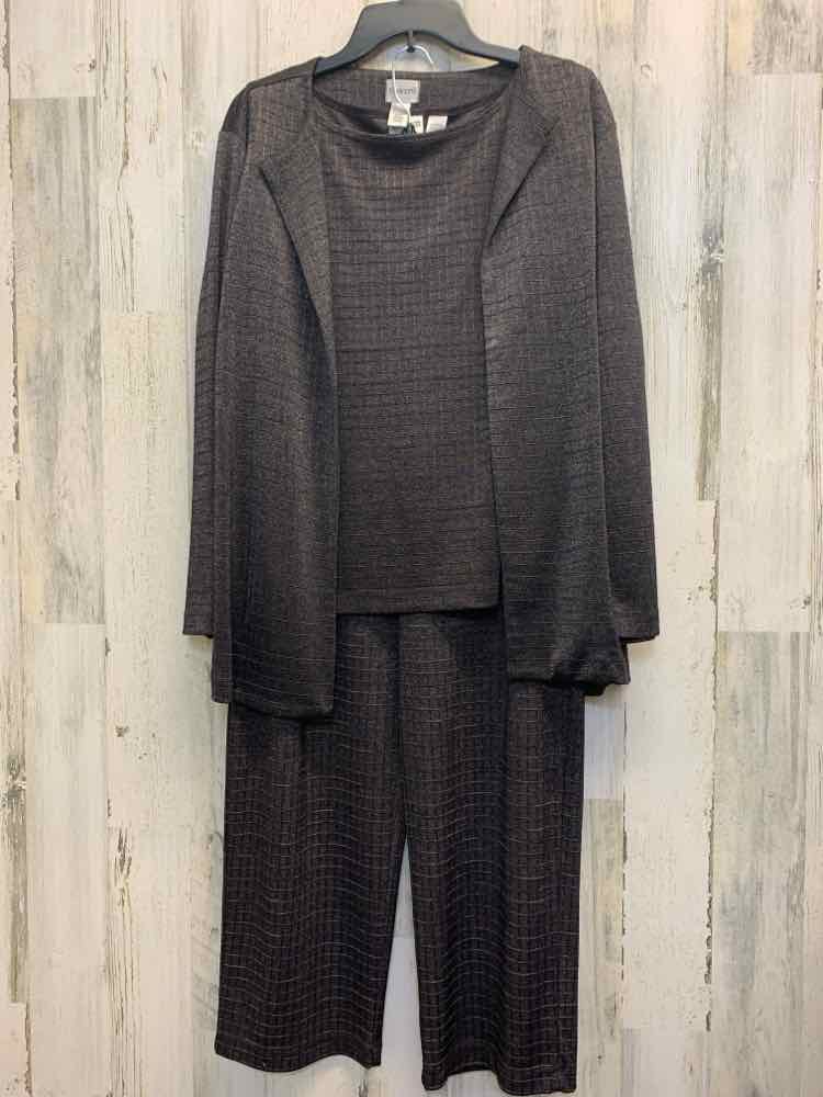 PRE-OWNED CHICOS SUIT SETS Size 2 DEEP PURPLE SQUARE(S) 3 PC 3 PC SET/3 PC MATCH