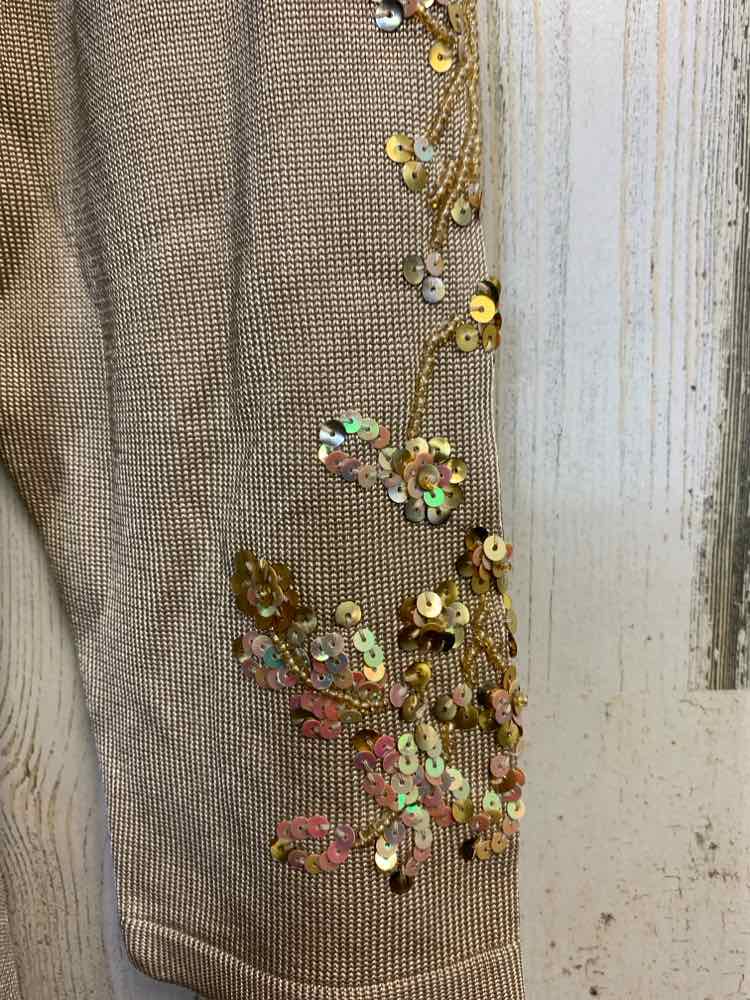 NEWPORT NEWS PLUS SIZES Size 1X Beige LONG SLEEVES Sweater