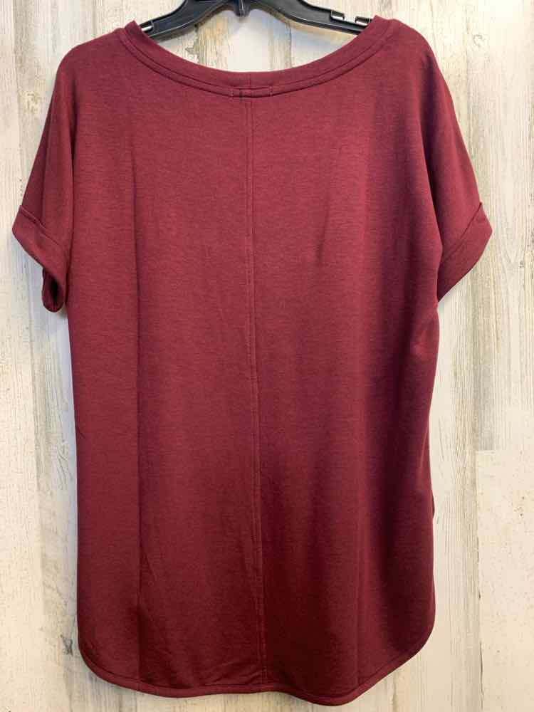 NWT MATTY M Tops Size M WINE SHORT SLEEVES TOP