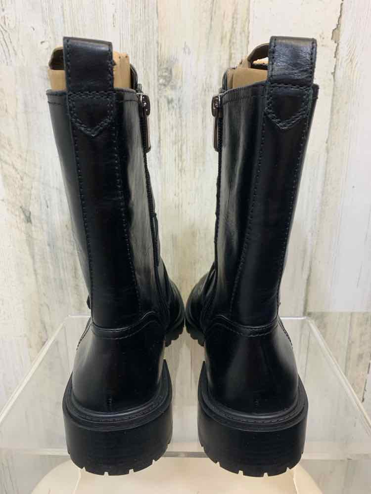 NWT VINCE CAMUTO SHOES Shoe Size 9.5 Black BUCKLES BOTTOM Shoes/BLACK COMBAT BOO