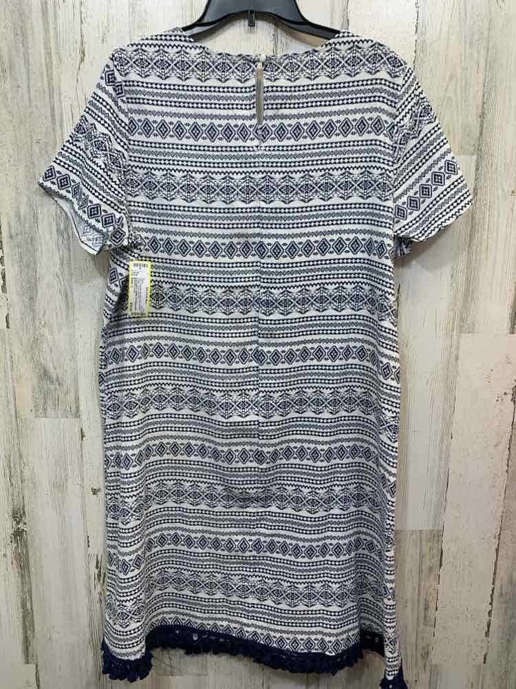NWT MARISSA OLIVIA Dresses and Skirts Size L WHITE/NAVY TRIBAL SHIRT DRESS Dress