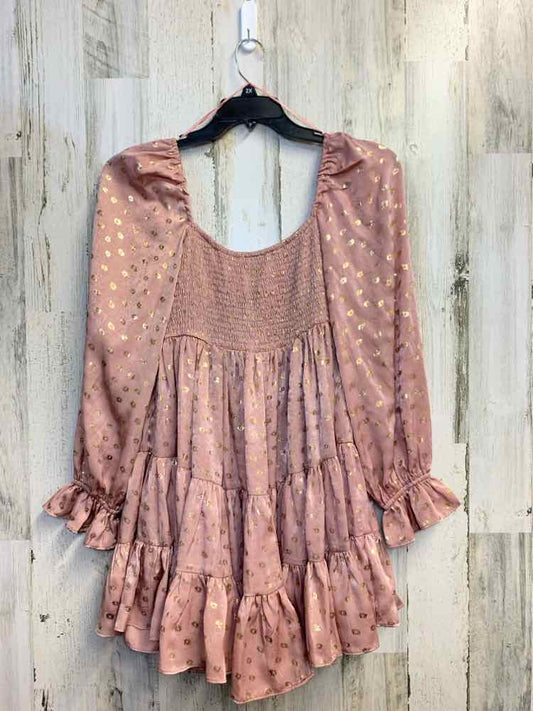 NWT AEOM Dresses and Skirts Size M PINK/GOLD CIRCLES LONG SLEEVES Dress