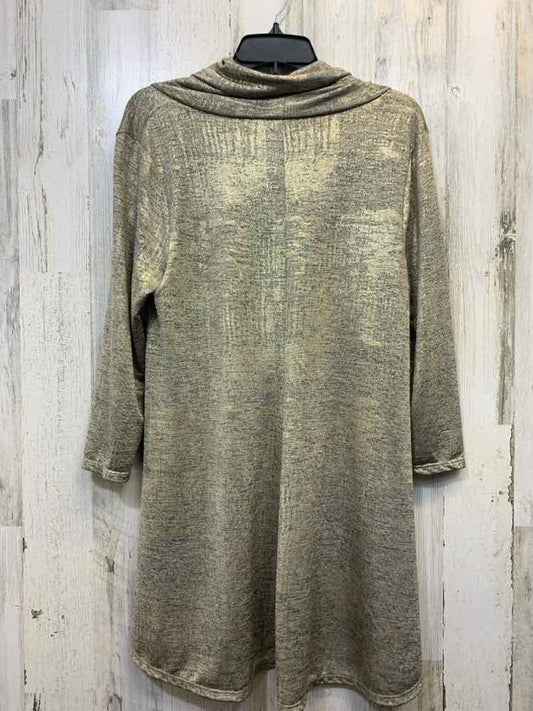 PRE-OWNED CHELSEA & THEODORE Tops Size M Gold COWL NECK TOP/GOLD COWL NECK LINE