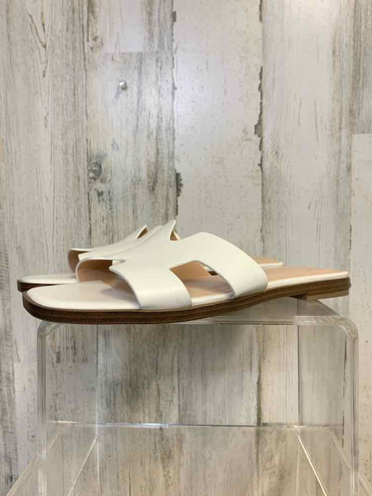 NWT A NEW DAY SHOES Shoe Size 8 White Solid SANDALS Sandals/WHITE SLIP ON, OPEN