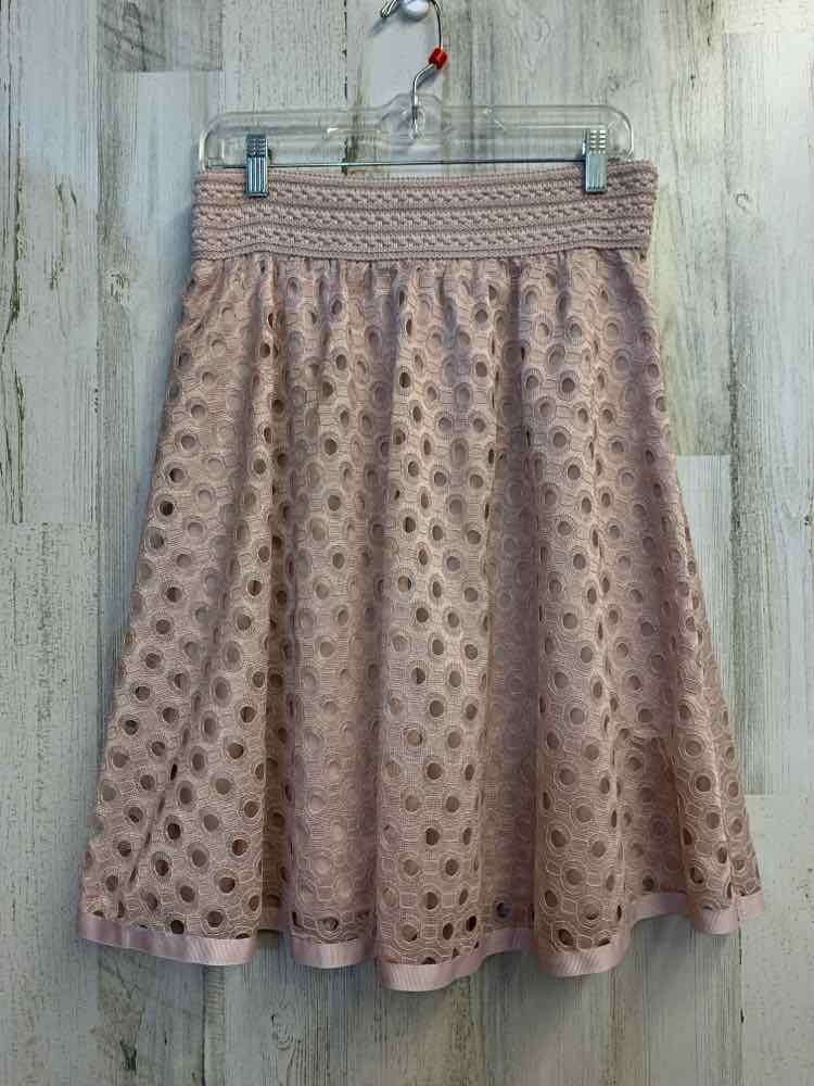 PRE-OWNED METROWEAR Dresses and Skirts Size PXL Pink CIRCLES KNEE LENGTH Skirt