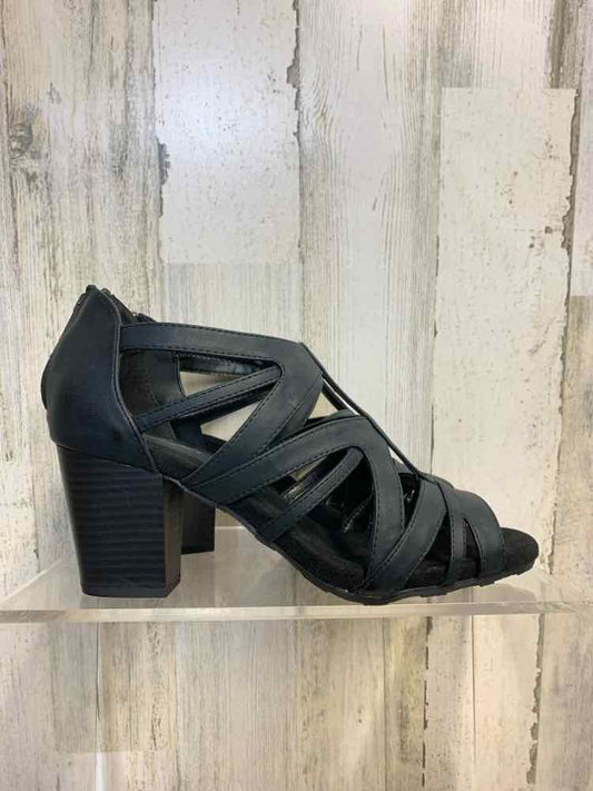NWT EASY STREET SHOES Shoe Size 11 BLK PUMP Shoes