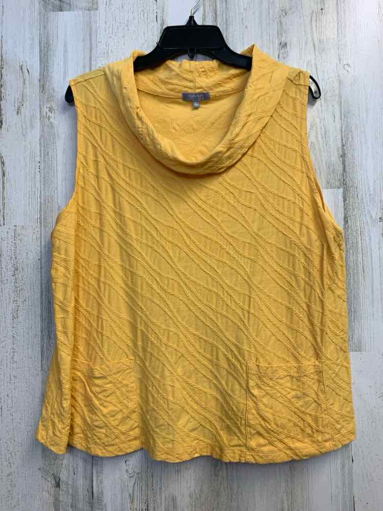 HABITAT Tops Size L Yellow SLEEVELESS TOP