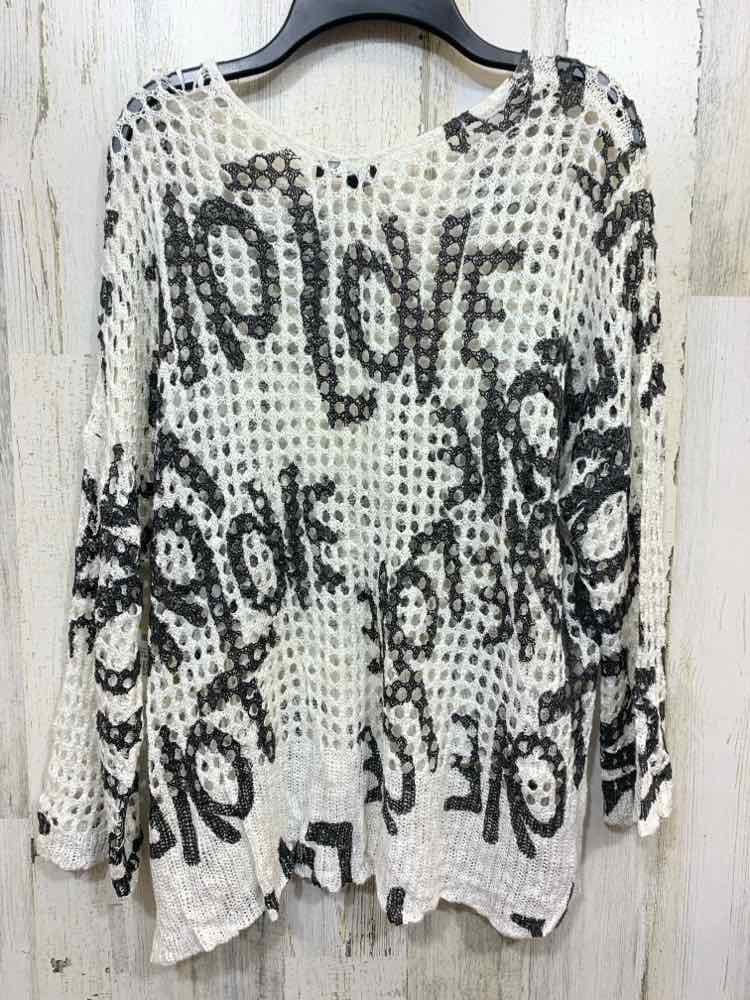 PRE-OWNED CHARLIE Tops Size XS WHT/BLK 3/4 SLEEVE CROCHET Blouse