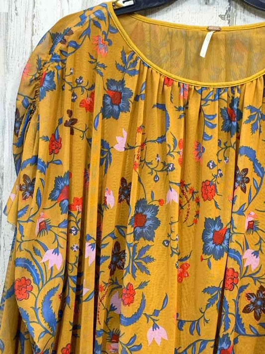 PRE-OWNED FREE PEOPLE Tops Size L Mustard Floral RUCHED LONG SLEEVE TOP