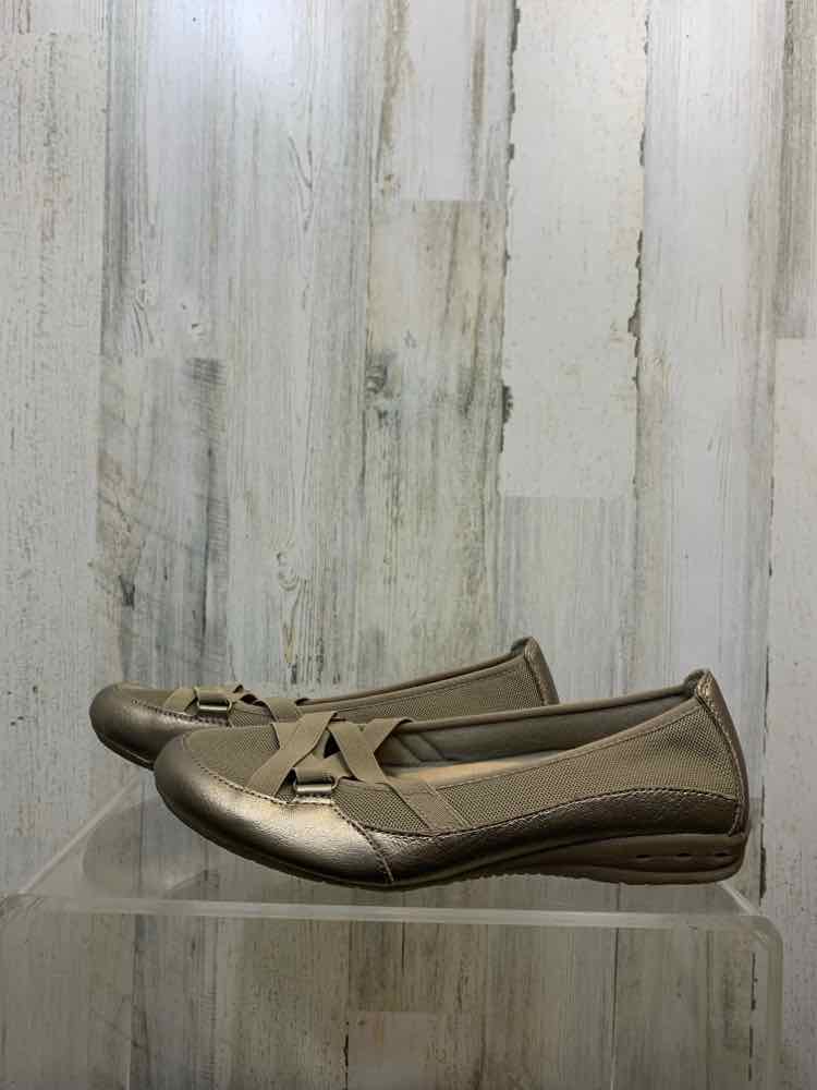 PRE-OWNED BEIGE Size 9 Shoes/EARTH SPIRIT WOMEN'S MARY JANE FLATS W/ STRAPS
