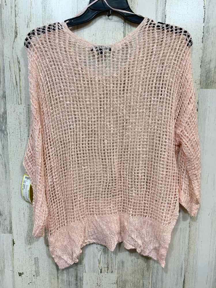 PRE-OWNED CHARLIE Tops Size XS Pink 3/4 SLEEVE CROCHET Blouse