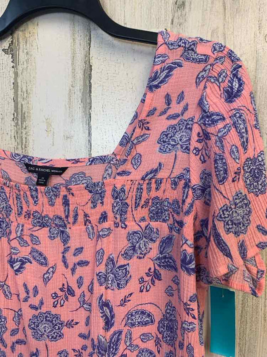 PRE-OWNED ZAC&RACHEL PLUS SIZES Size 1X PINK/BLUE Floral SHORT SLEEVES TOP