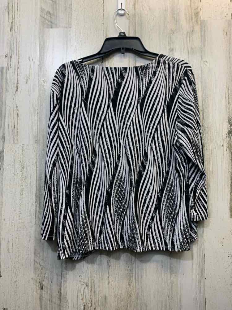 PRE-OWNED ALFRED DUNNER Tops Size PL BLK/WHT 3/4 LENGTH TOP/TWISTED BOTTOM