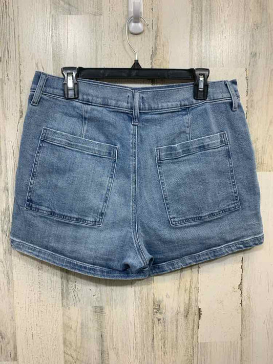 PRE-OWNED Size 31 J CREW/SQUARE FRONT PATCH POCKET SHORTS