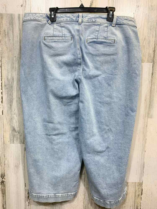PRE-OWNED Size 18 TALBOTS BOTTOMS LIGHT BLU DENIM WIDE LEG Jeans